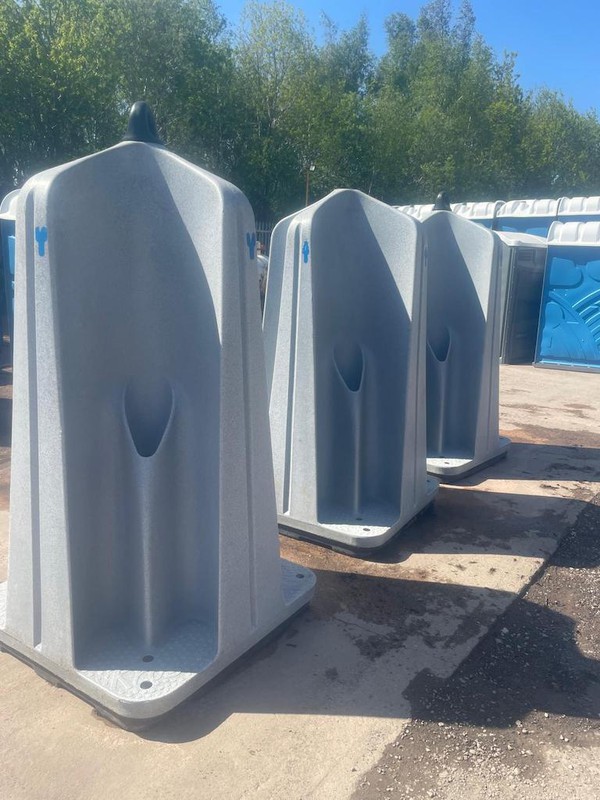 Portable Pyramid Urinals