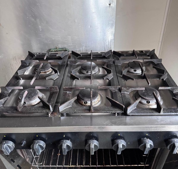 Secondhand 6 Burner Cooker For Sale