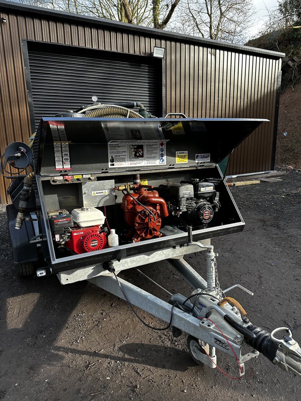 Richard Williams 3000L Vacuum tank trailer for sale