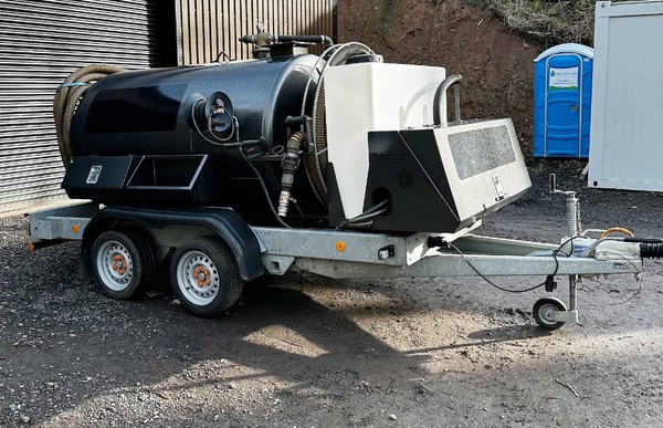Used 3000L Vacuum tank trailer