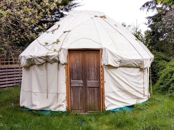 12ft Yurt for sale with double lockable door