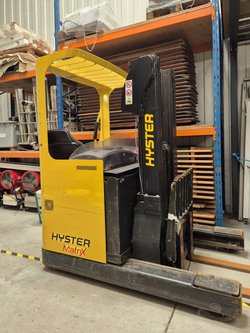 Hyster Electric Forklift for sale