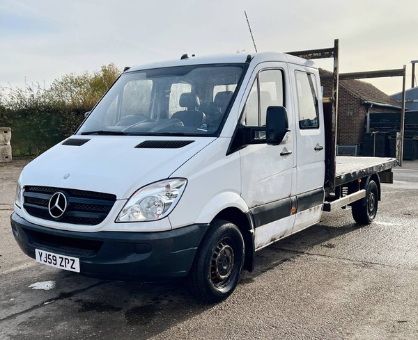 Crew cab Mercedes 320 CDI for sale