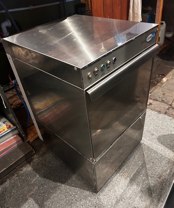 Secondhand Classeq Glass Washer