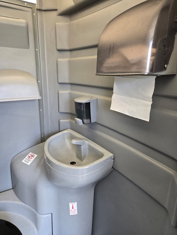 Portable Toilet With Sink For Sale