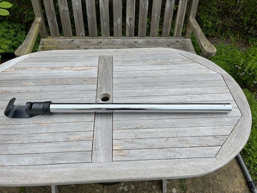 1m Aluminium Tube With Unicoloured Hook Mount 1m Aluminium Tube With Unicoloured Hook Mount