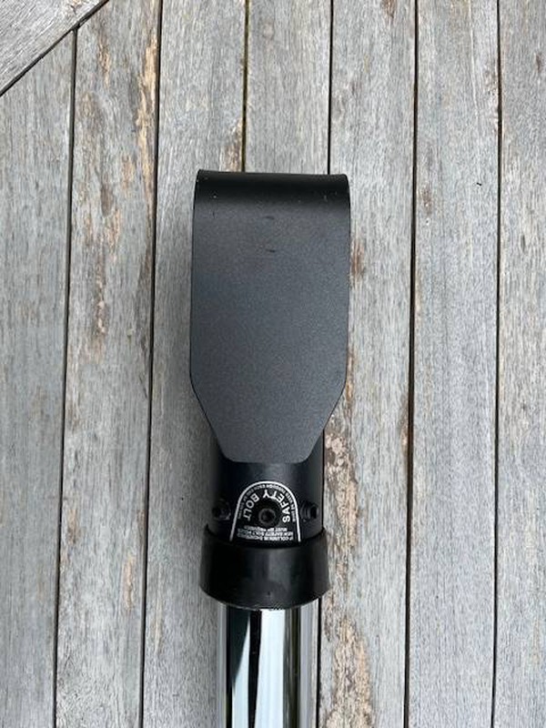 Unicol hook mount with tube