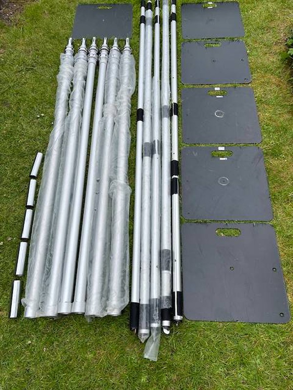 Pipe and drape by Global
