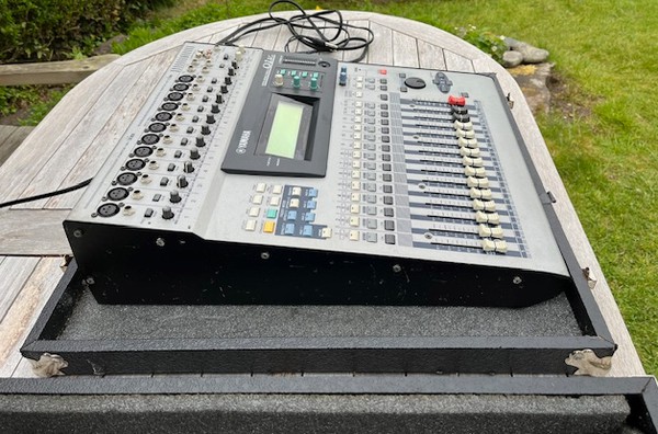 Yamaha Mixing Desk