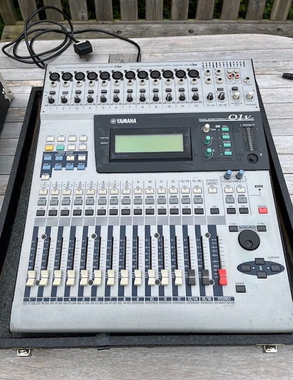 Yamaha Mixing Desk For Sale