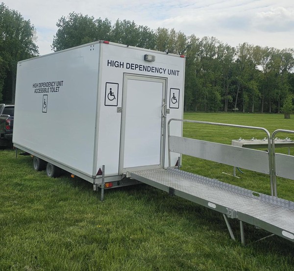 High Dependency Toilet Unit with Ramp