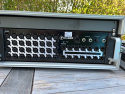 Mackie DL32R Wireless Mixer