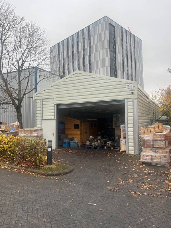 Temporary Warehouse with roller shutter door