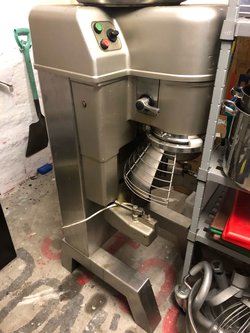 Secondhand Hobart HSM30 30L Standing Mixer For Sale