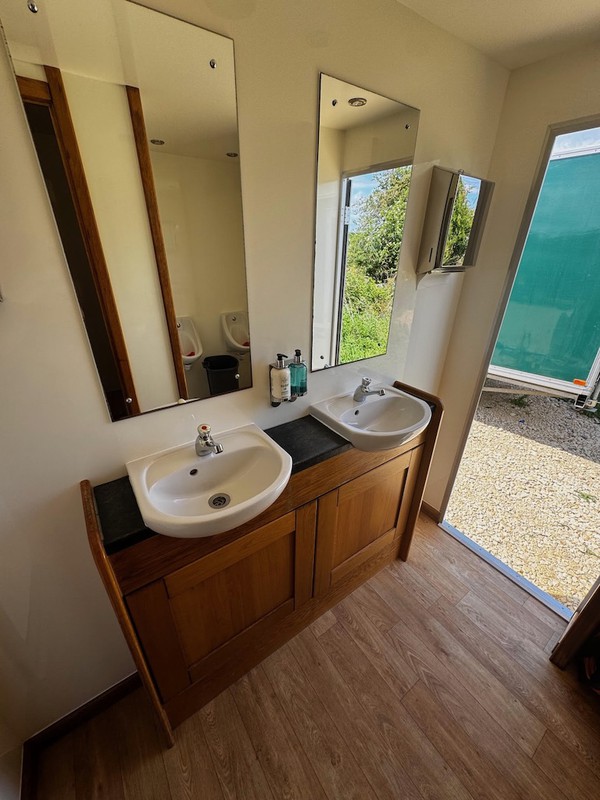 Luxury Compact 2+1 available now - ready to go out on hire 13 Luxury Compact 2+1 available now - ready to go out on hire 13