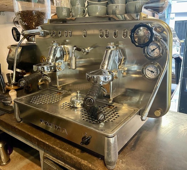 E61 2 group coffee machine