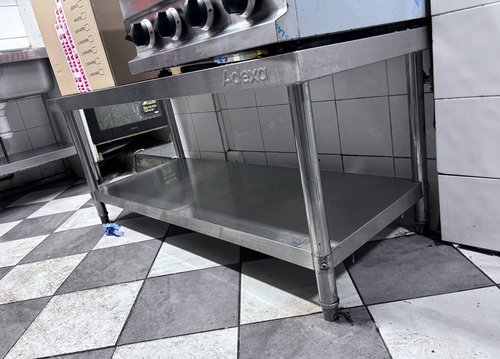 Stainless Steel Table Stainless Steel Table