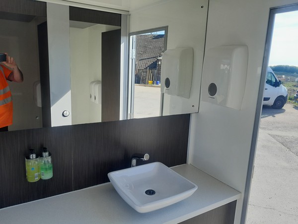 3 + 1 Toilet Trailer