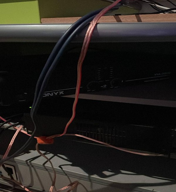 VONYX vxa-2000 watt amp