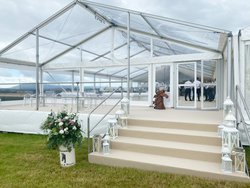 Marquee floor seps