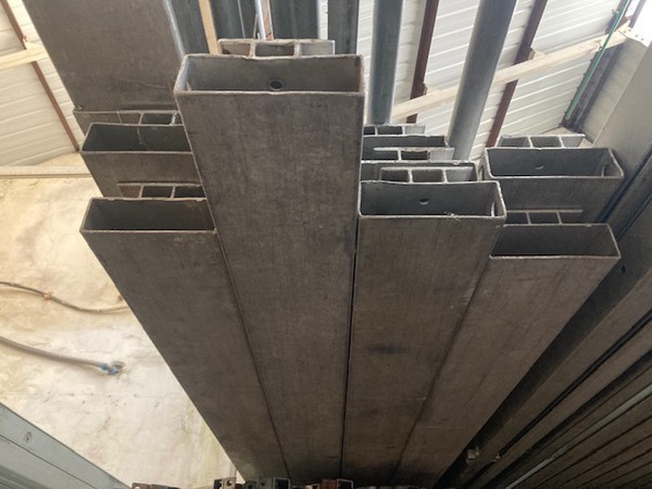 Aluminium profile sub floor