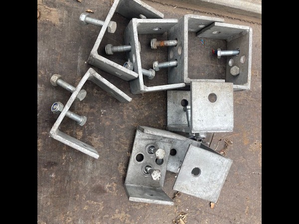 Sub floor galvanised brackets