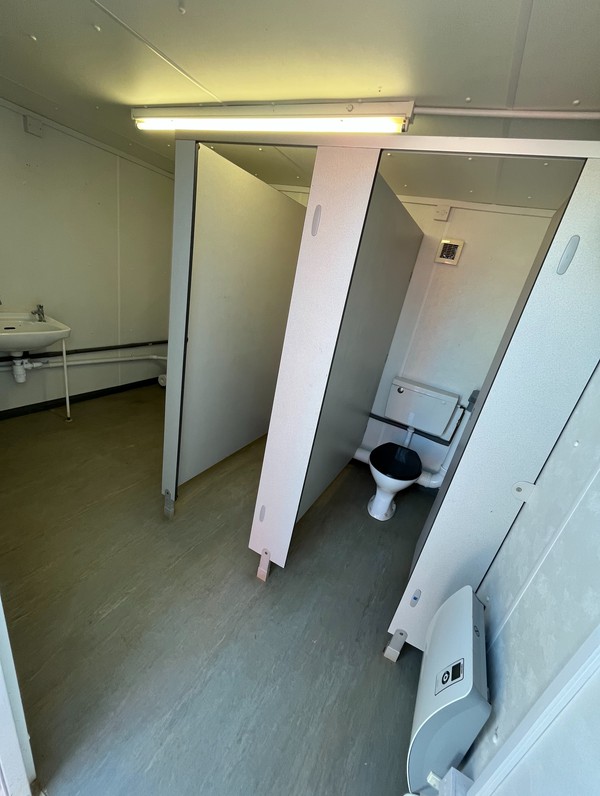 2 + 1  Toilet With Shower