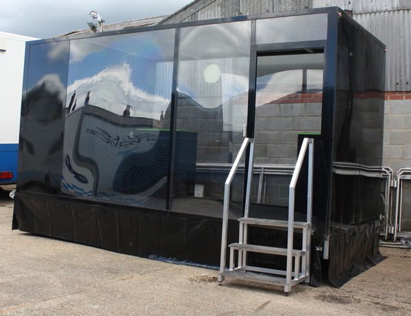 New 6.6m Display Trailer