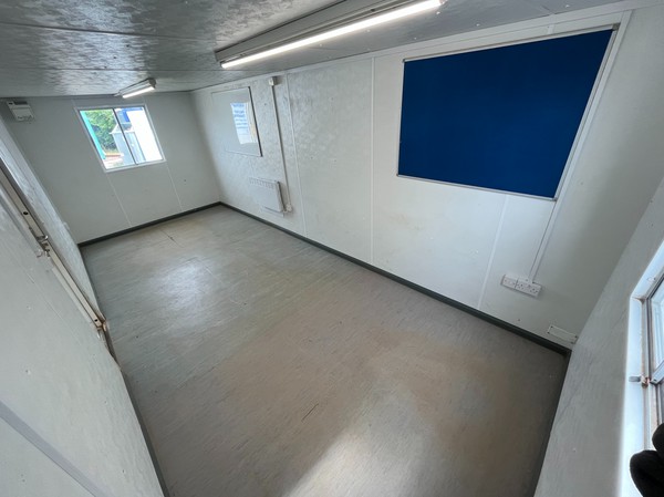 Secondhand Site Cabin