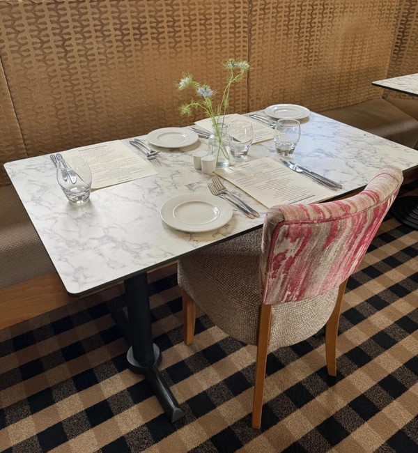 Restaurant Chairs And Tables
