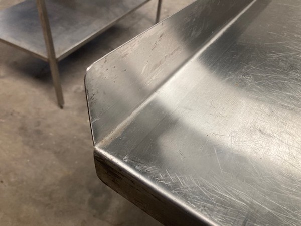 Splash back / upstand