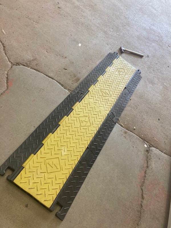 Road cable protection