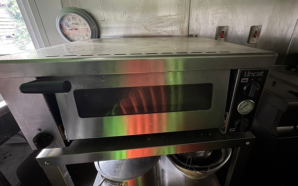 Lincat Pizza Oven For Sale