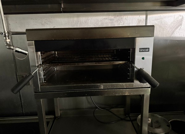 Lincat Pizza Oven For Sale
