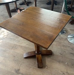 Traditional Pub Tables