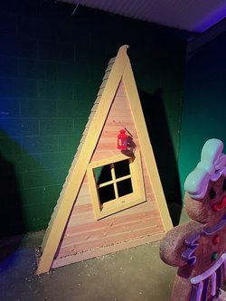 Christmas Elf House 1