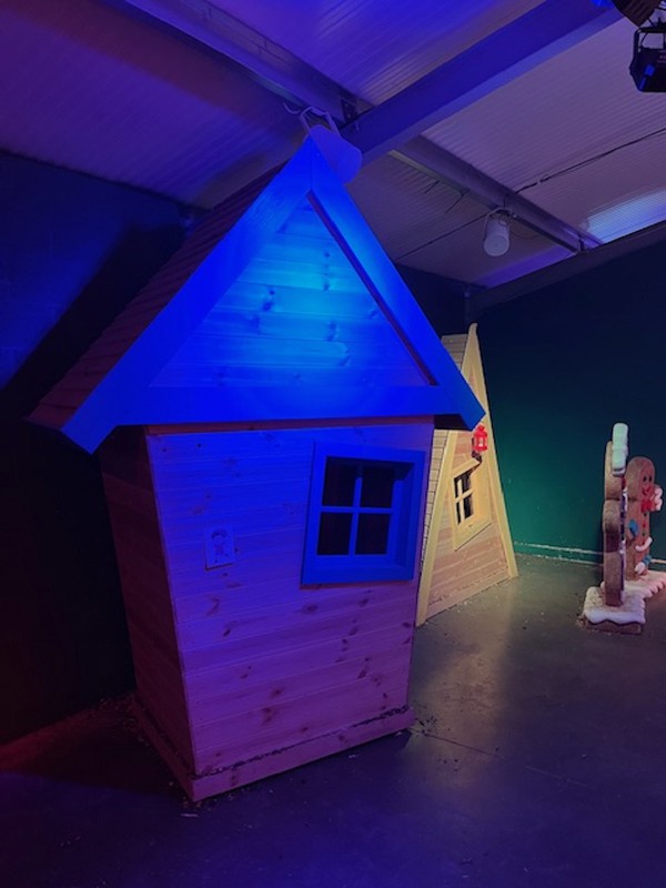 Christmas Elf House 2
