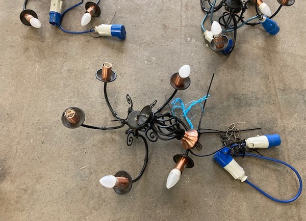 Secondhand 12x Chandeliers