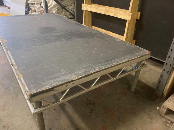 8ft x 4ft stack decks (Aluminium)