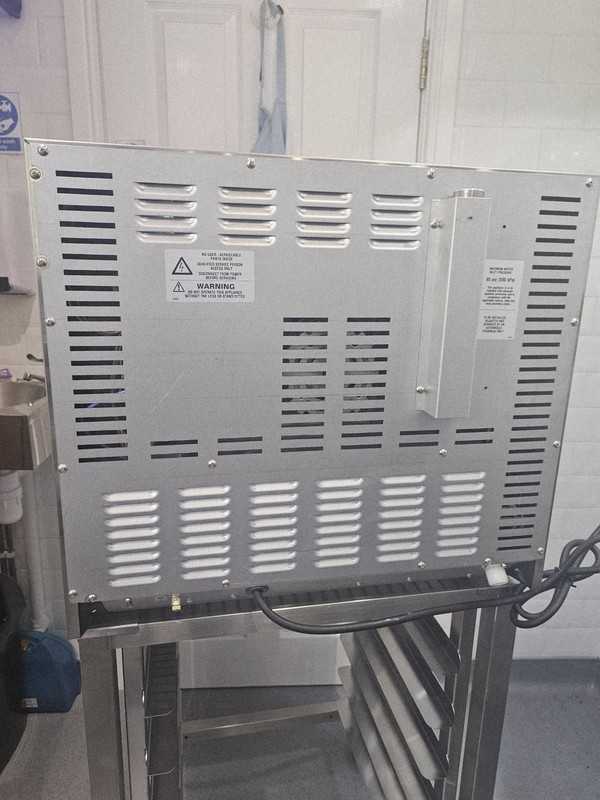 Secondhand Electric Oven With Stand