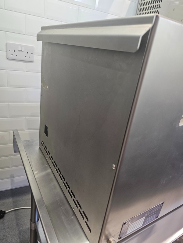 Chocolate Tempering And Moulding Machine