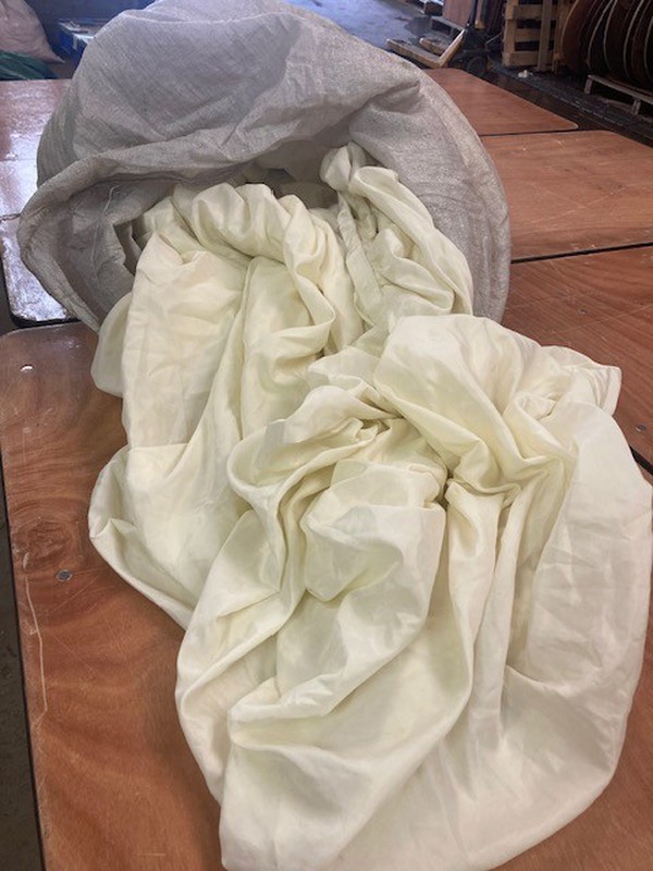 Ivory pleated lining 6m