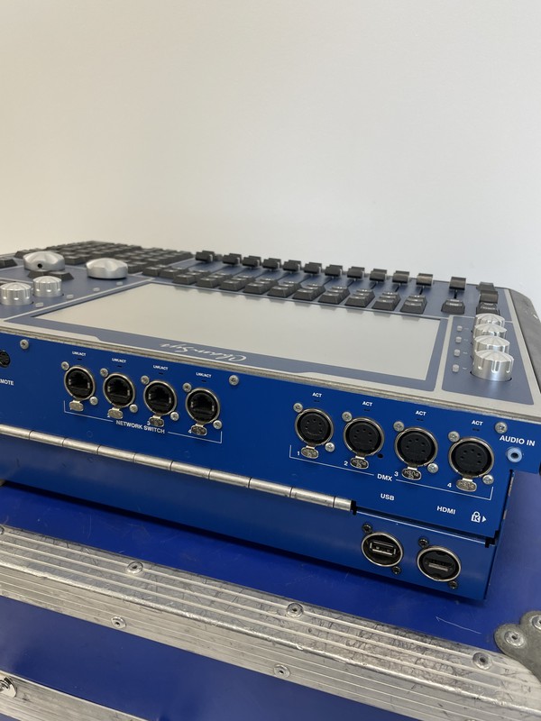 Inputs / outputs MagicQ MQ80