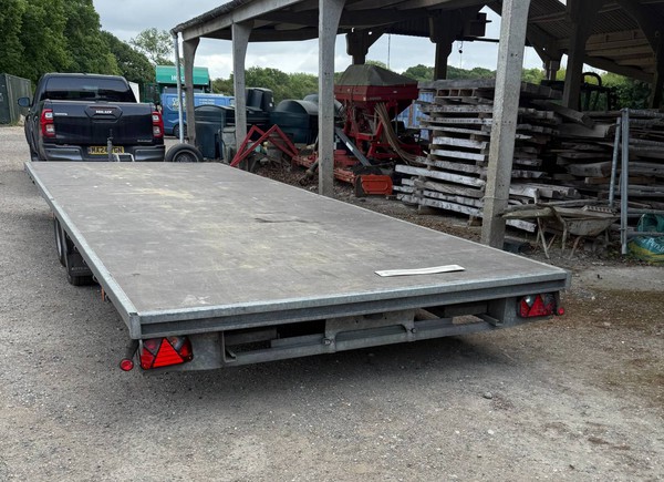 Bateson Flatbed trailer Trailer with ramps