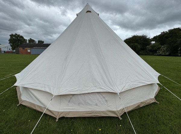 Used 5m Bell Tents With Coir Matting