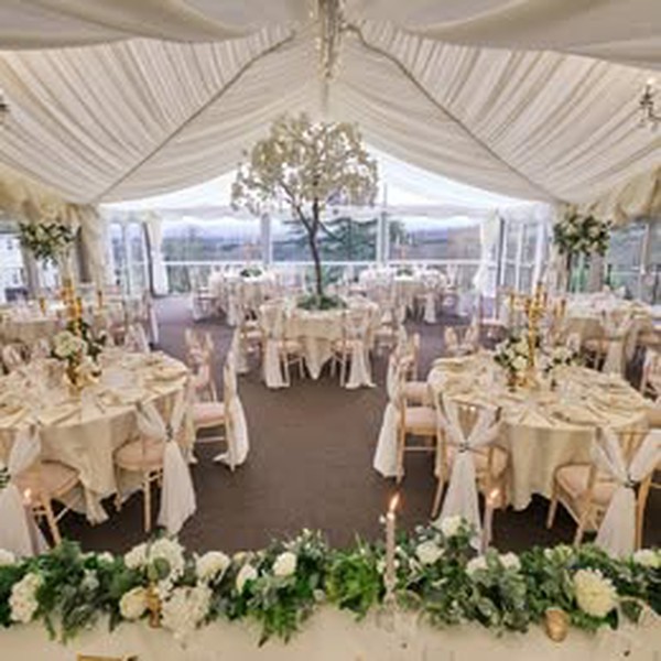 Oasis Marquee Windows