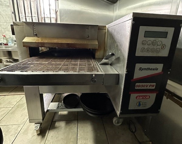 Secondhand Conveyor Pizza Oven