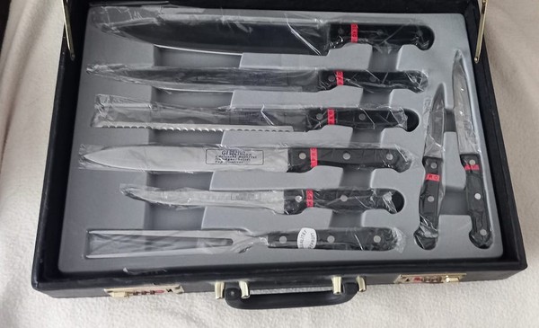 Case of Knives