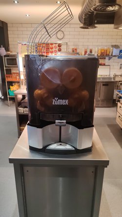 Zumex Essential Juicer For Sale