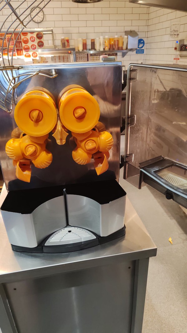 Secondhand Commercial Juicer